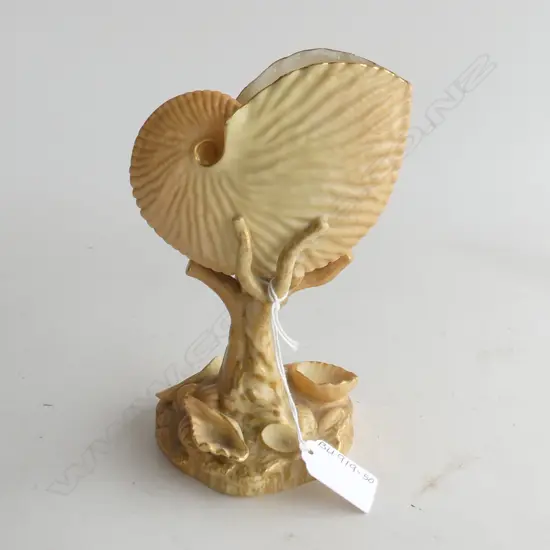 ROYAL WORCESTER BLUSH NAUTILUS SHELL VASE H.180mm