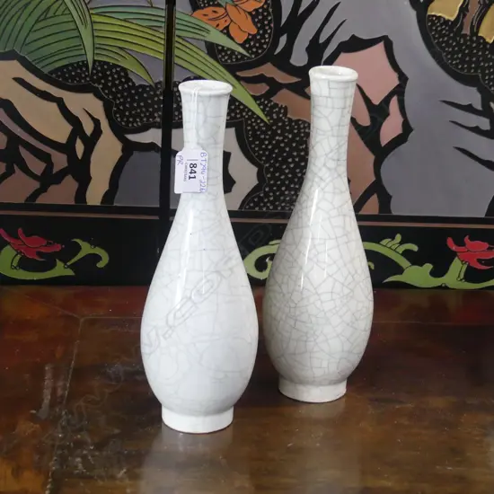 PR MING STYLE WHITE CRACKLE GLAZE VASES H.260mm