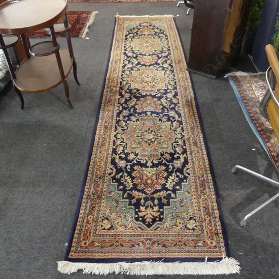 BLUE MACHINE KNOTTED RUNNER