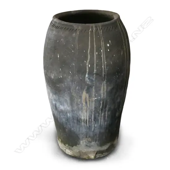 1920S EARTHENWARE WATER STORAGE POT, FROM JAIPAR NORTHER INDIA, H.800mm