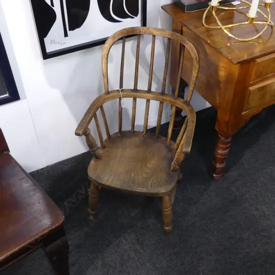 OLD OAK CHILDRENS CHAIR