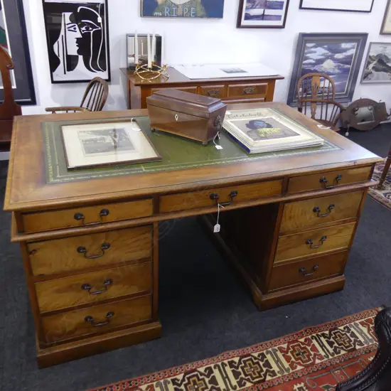 OAK DOUBLE PEDESTAL DESK - LEATHER INSERT 1500 x 870 x 750mm
