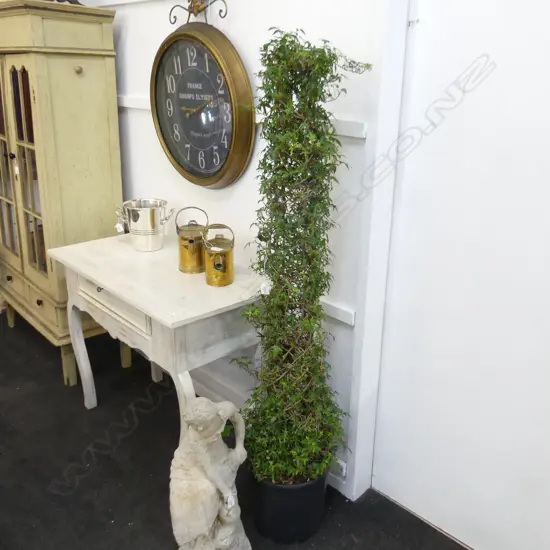 LARGE IVY TOPIARY PILLAR H.1600mm