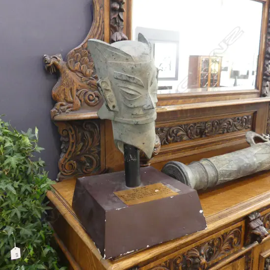 CHINESE ARCHAIC STYLE BRONZE HEAD ON STAND H.550mm