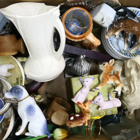 BOX LOT ASST. TRINKETS