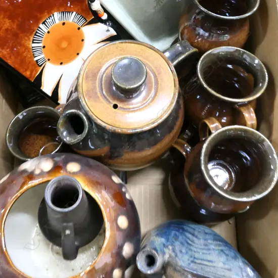 BOX LOT STUDIO POTTERY TEA SET, ETC