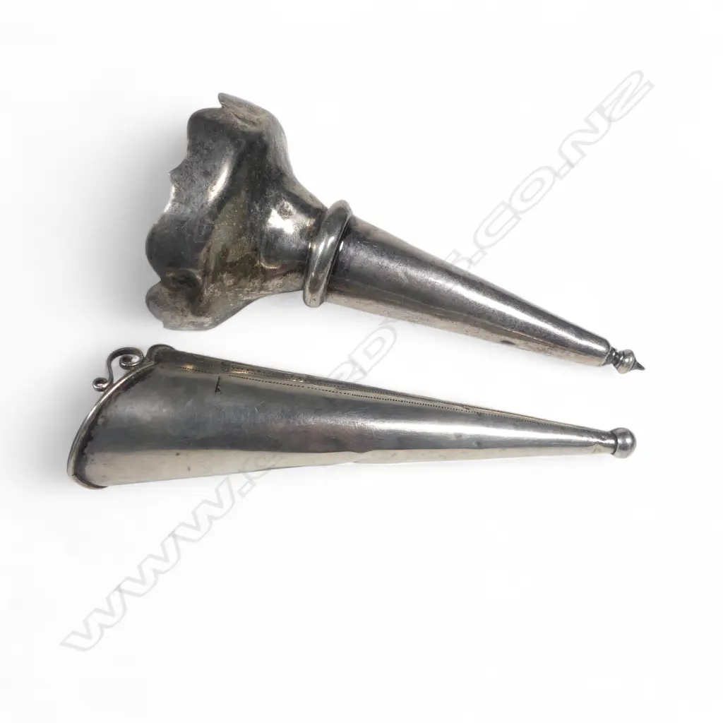 Two Edwardian posy holders, one sterling silver of trumpet shape with engraved decoration, Image 1++