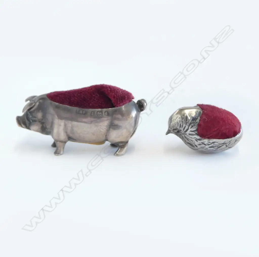 Two miniature silver pin cushions Image 1++