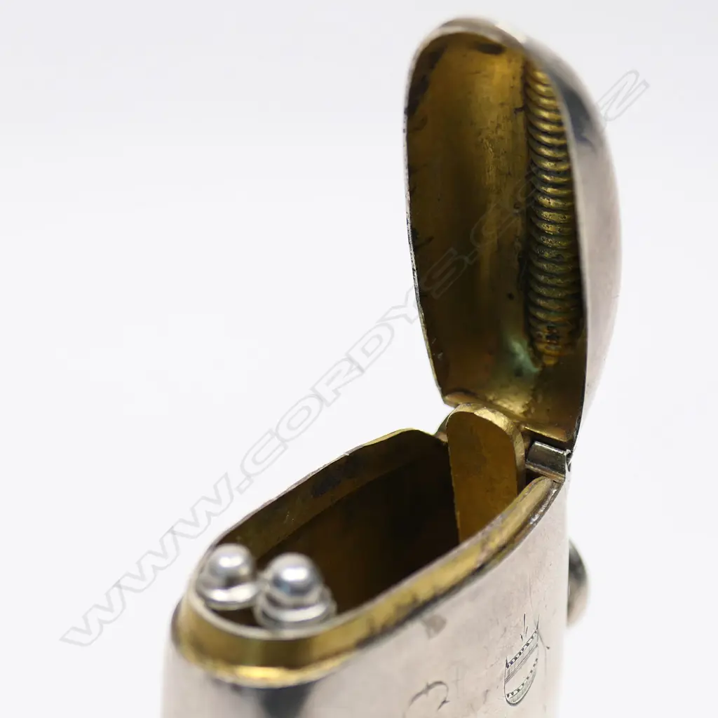 An uncommon sterling silver combination vesta, sovereign and stamp case, with NZ interest, Image 1++