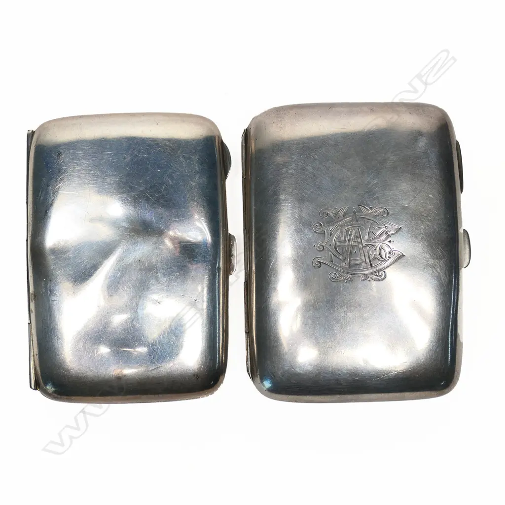 Two small sterling silver cigarette cases, Image 1++