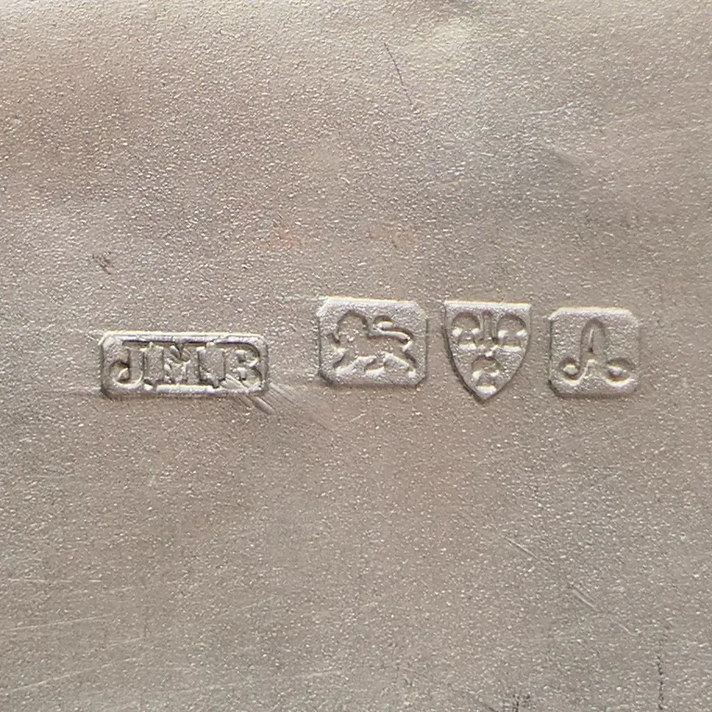 Two small silver cigarette cases ( one Japanese, one with Scottish crest), Image 1++