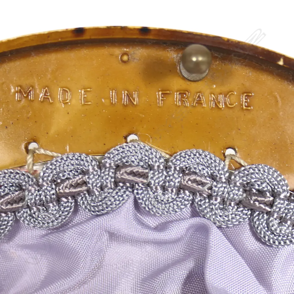 A French Art Deco period crocheted silk handbag with moulded celluloid frame, Image 1++