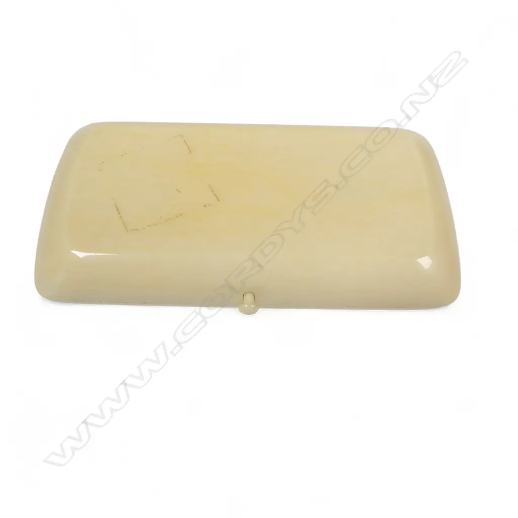 A French 19thC, , Napoleon II period, solid ivory cased étui or nécessaire with silver gilt implements, Image 1++