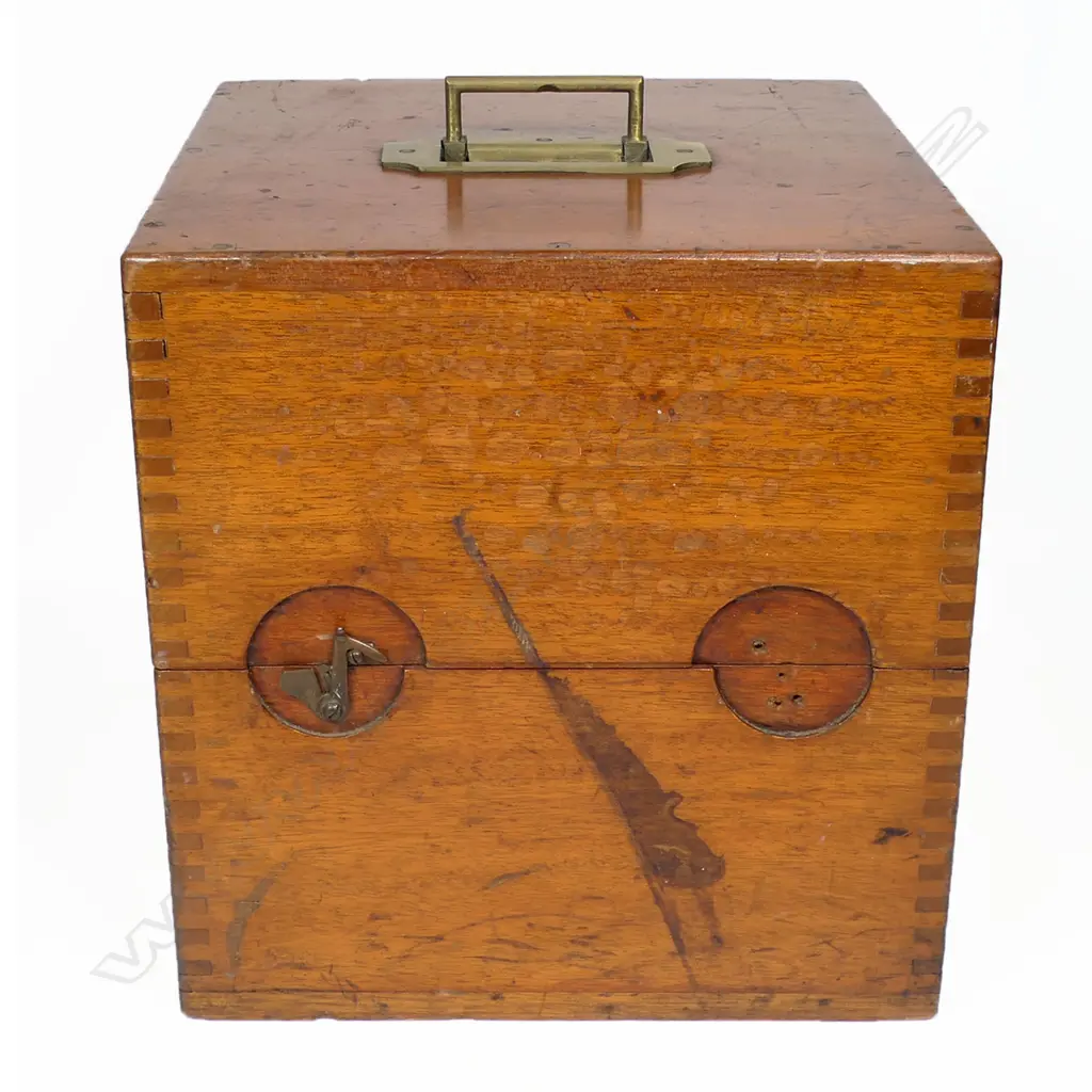 A Henry Hughes & Son Ltd. 'Husun' Star Globe, London, No.1798, dated 1920, Image 1++