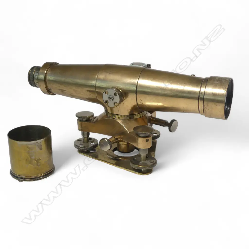 An early 20thC brass surveyor's level by C.F. Casella & Co, London, on swivel base fitting, Image 1++