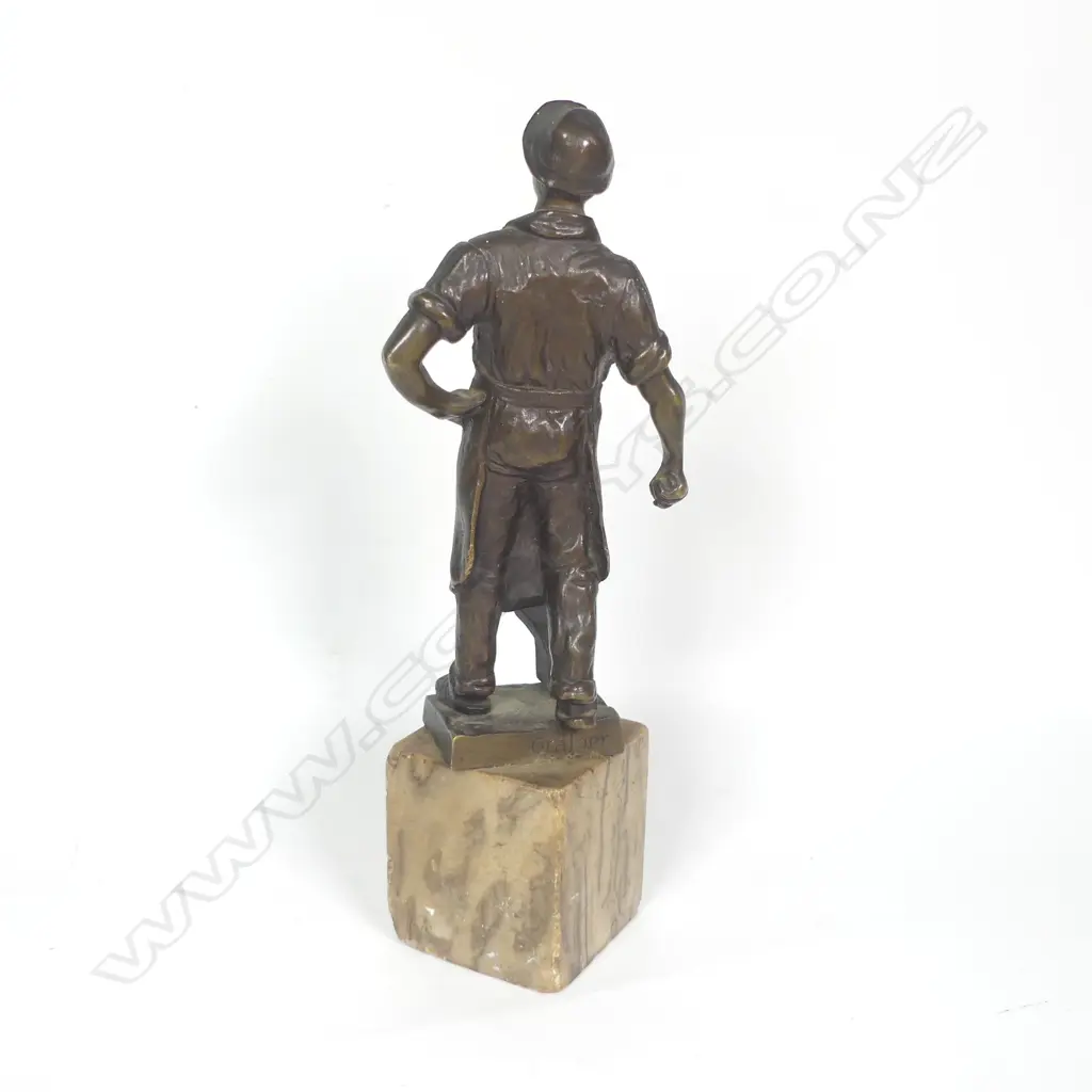 A small bronze sculpture by Ludwig Gräfner (German 1861-1939), Blacksmith and anvil (hammer absent), signed, on alabaster plinth H.210mm Image 1++