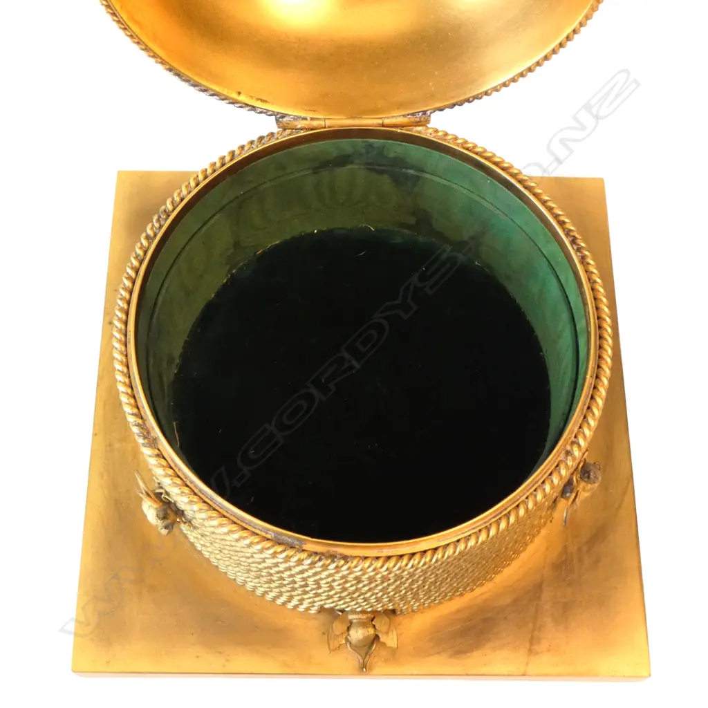 A good mid-Victorian George Betjemann & Sons gilt-metal bee skep sewing box, of classic beehive shape of straw rope twist, surmounted by bees, on a square plinth base with recessed feet. Image 1++