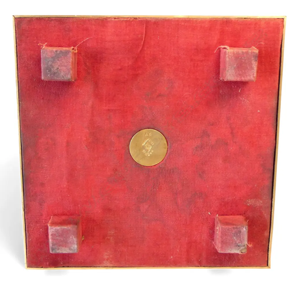 A good mid-Victorian George Betjemann & Sons gilt-metal bee skep sewing box, of classic beehive shape of straw rope twist, surmounted by bees, on a square plinth base with recessed feet. Image 1++