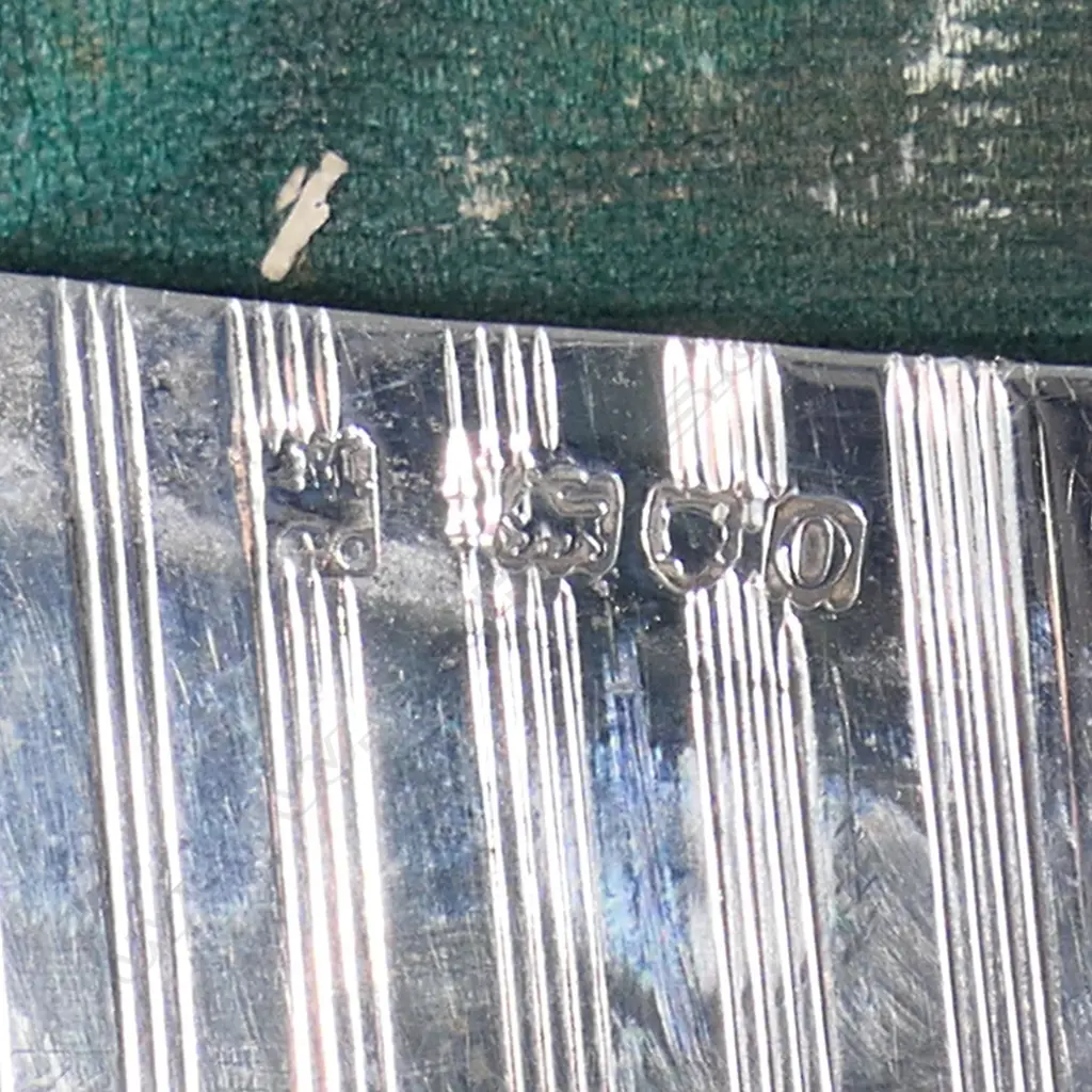 A sterling silver finger ring purse Birmingham 1915 and card case London 1909, Image 1++