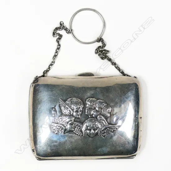 A small Edwardian finger purse, embossed with Reynolds's Angels, Birmingham 1908, swollen rectangular shape, fitted blue silk bellows lining. Total 65gm