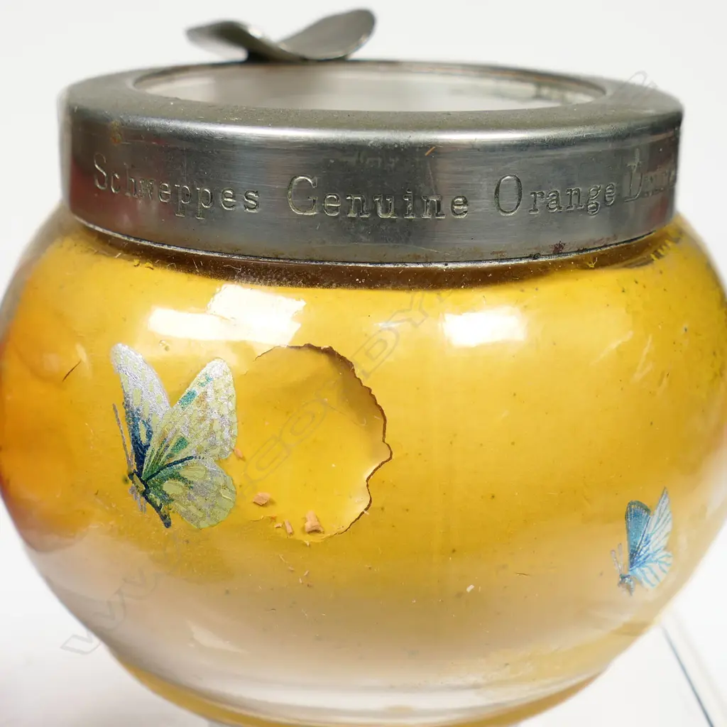 Two Stourbridge glass ashtrays and three ceramic ashtray / vestas Image 1++