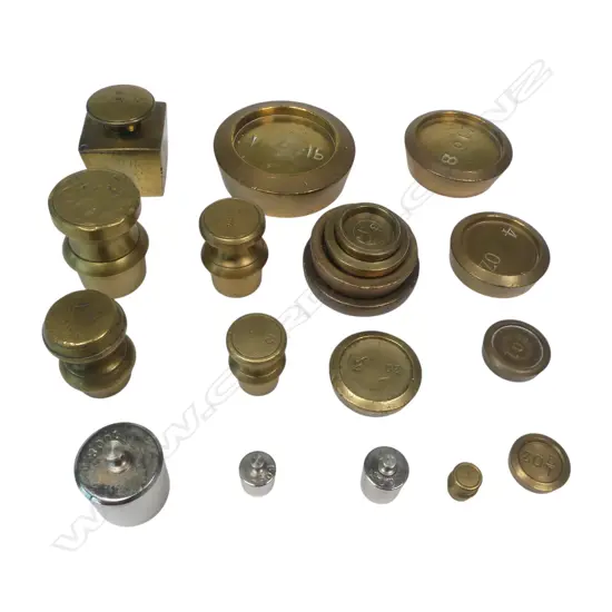 Miscellaneous cylinder weights, pan weights 1/2oz - 1lb and others.