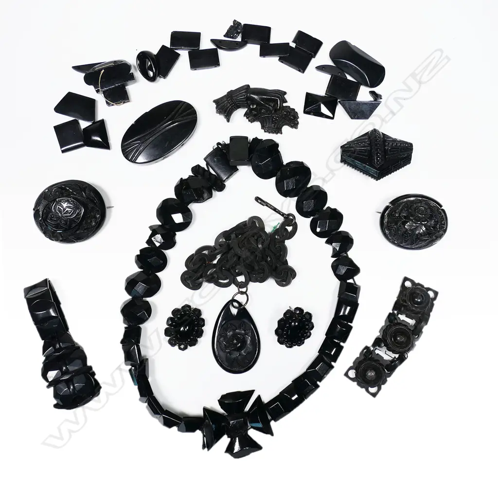 A tray of jet and French jet brooches, bracelets, necklaces and parts Image 1++