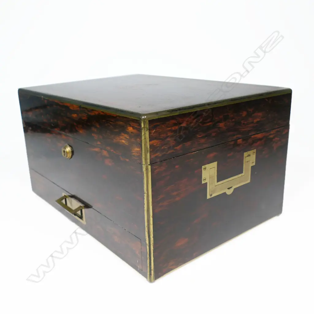 A good Victorian coromandel dressing case by W. Leuchars, 38 Piccadilly, London* (makers to the Royal Family) with near complete sterling silver fittings, London 1852 by Frances Douglas**, Image 1++