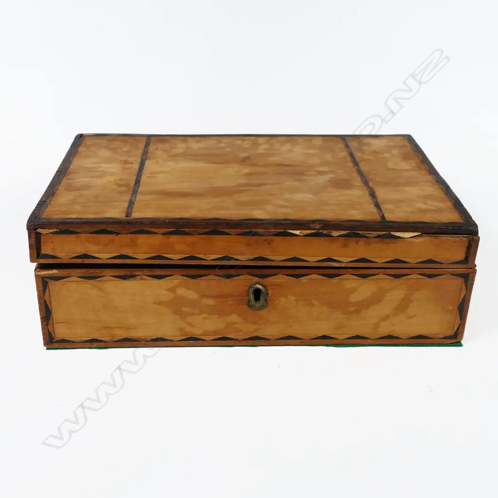 A small workbox, with multiple lidded compartments, most tortoiseshell veneer missing. 250 x 170 x 80mm Image 1++