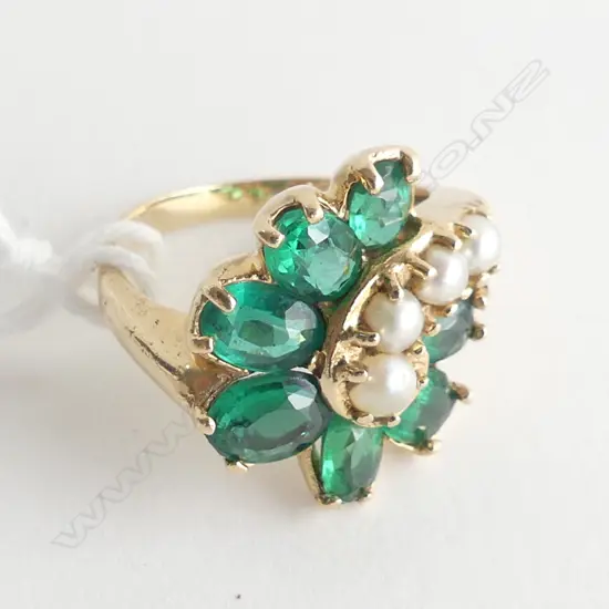 14CT GOLD, PEARL AND GREEN CRYSTAL STONE RING ONE STONE A/F