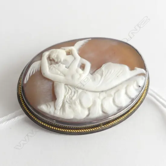 ANTIQUE SILVER FRAMED CAMEO