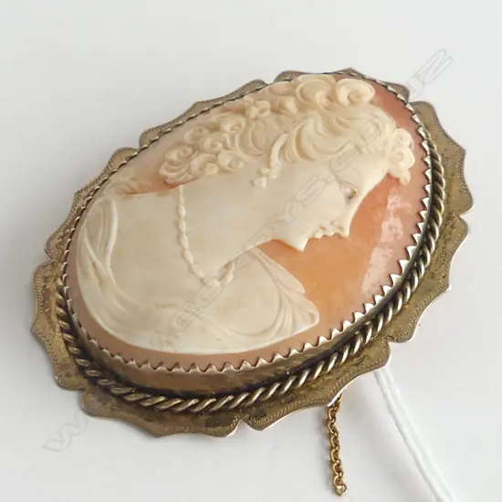 VINTAGE SILVER GILT LGE  CAMEO BROOCH H.63mm