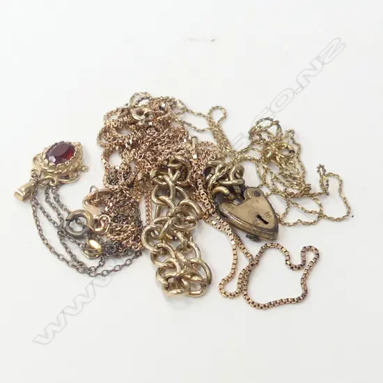 3 FINE 9CT GOLD CHAINS 5gm/ROLLED GOLD CHAIN & 9CT GOLD PENDANT/ROLLED GOLD BRACELET