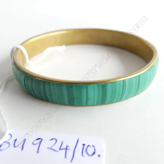 BANGLE; MALACHITE ON BRASS 65mm int. dia.