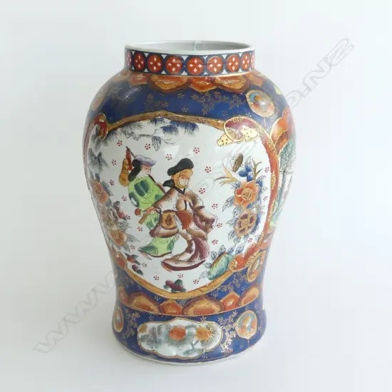 LARGE ORIENTAL SATSUMA VASE H.345mm