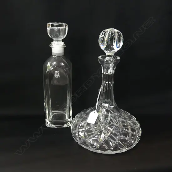 2 GLASS DECANTERS; 1 CUT GLASS SHIPS DECANTER (H 300MM) + BORMIOLI LIGHT & MUSIC DECANTER (H 300MM)