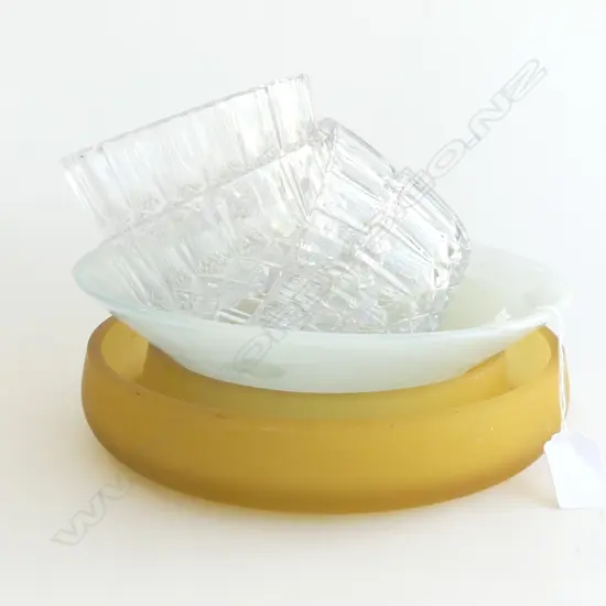 OLD AMBER GLASS CIRCE TROUGH VASE (DIA 225MM) SPANISH ECO GLASS BOWL (DIA235MM) + 4 CUT GLASS DESSERT BOWLS (DIA. 120MM)