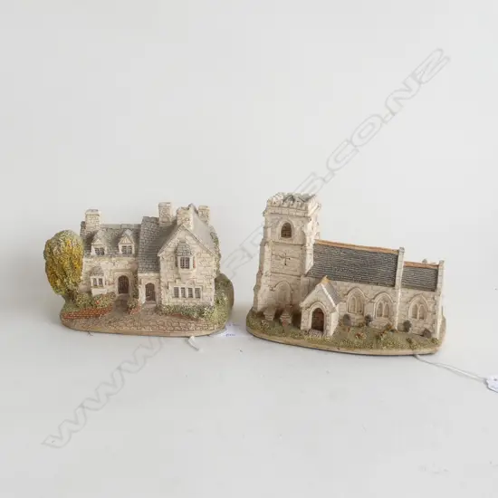 LILLIPUT LANE 'ST MARYS' IN ORIGINAL BOX