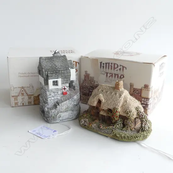 2 LILLIPUT LANE COTTAGES - IN ORIGINAL BOXES