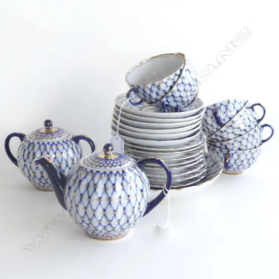 USSR LOMONOSOV PORCELAIN TEA SET 'COBALT NET' PATTERN; SM TEAPOT, 6 FULL SIZE TRIOS, CAKE PLATE & SUGAR BOWL EX.COND