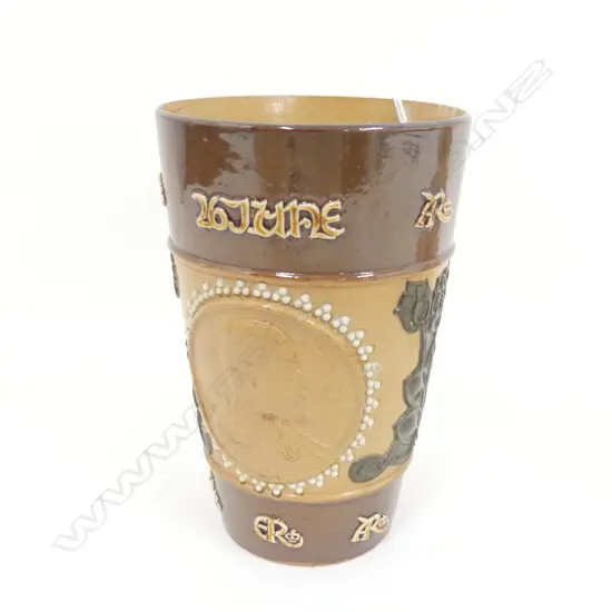ROYAL DOULTON STONEWARE BEAKER - ROYAL CORONATION 1902, H. 125MM