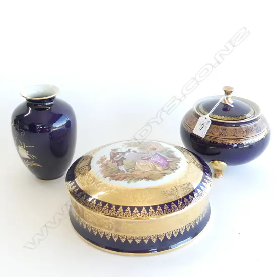LIMOGES LIDDED CONTAINER 215mm dia + 2 PCES GERMAN ROYAL PORZELLAN COBALT