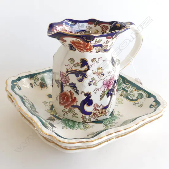 2 MASONS SQUARE DISHES + JUG W 220 MM