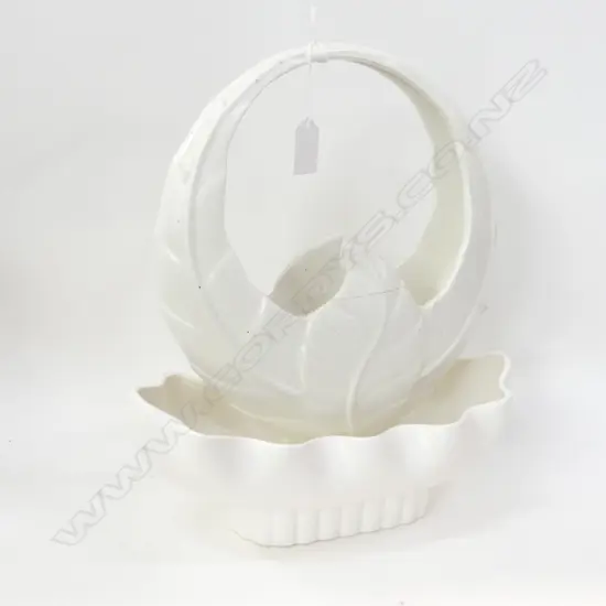 CROWN LYNN WHITE VASE #669  + WHITE BESWICK 819 VASE (A/F