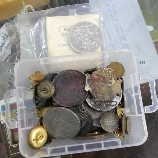 SM CONTAINER OLD COINS & BUTTONS ETC.
