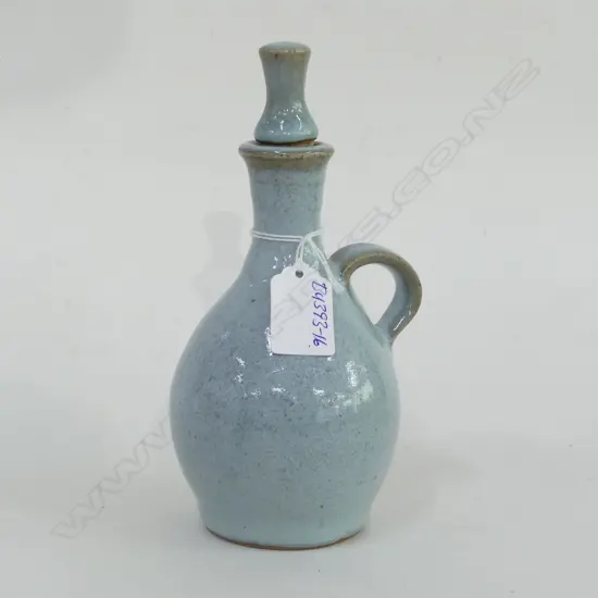 PETER STICHBURY CHUN OIL BOTTLE H.200mm