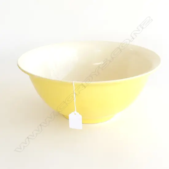 LGE YELLOW CROWN LYNN MIXING BOWL 325mm dia