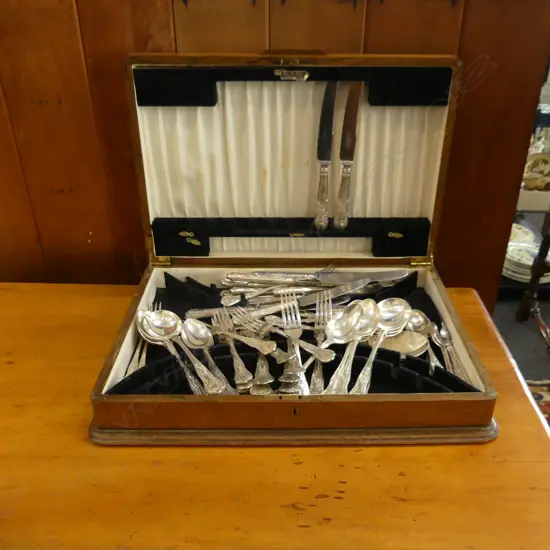 OAK CANTEEN KINGS PATTERN EP CUTLERY SET