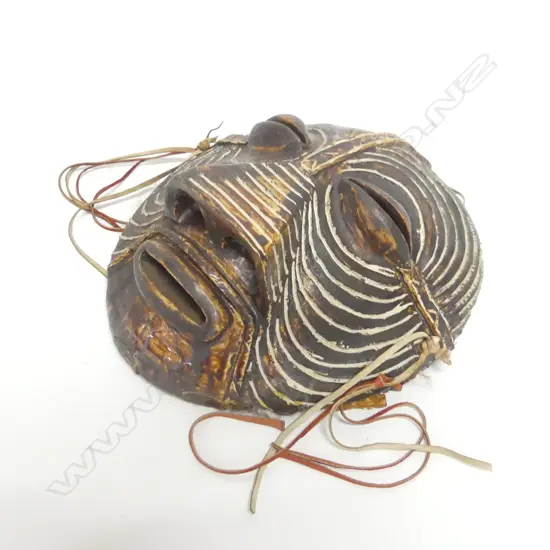 BRUCE PAPAS CERAMIC TRIBAL MASK 230mm dia