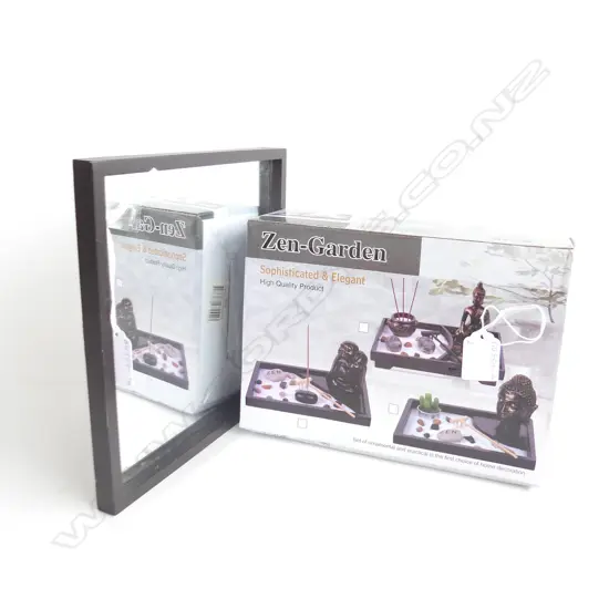 ZEN GARDEN (IN ORIGINAL BOX) + FRAMED DISPLAY MIRROR 220MM